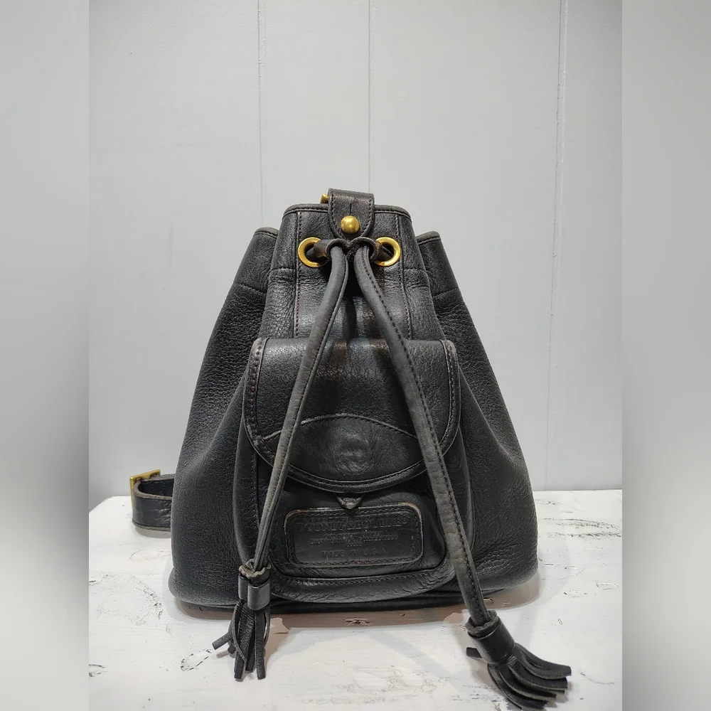 Vintage Dooney & Bourke Black Leather Drawstring Bucket Sling Convertible Bag
